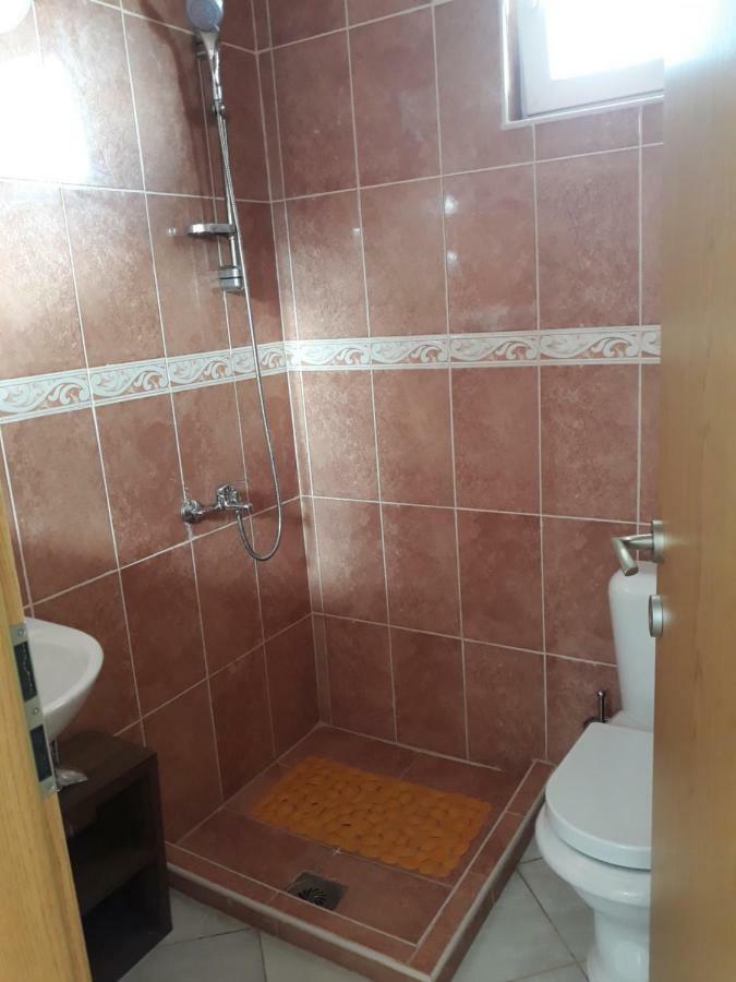 Apartman Laki Appartement Kotor Buitenkant foto